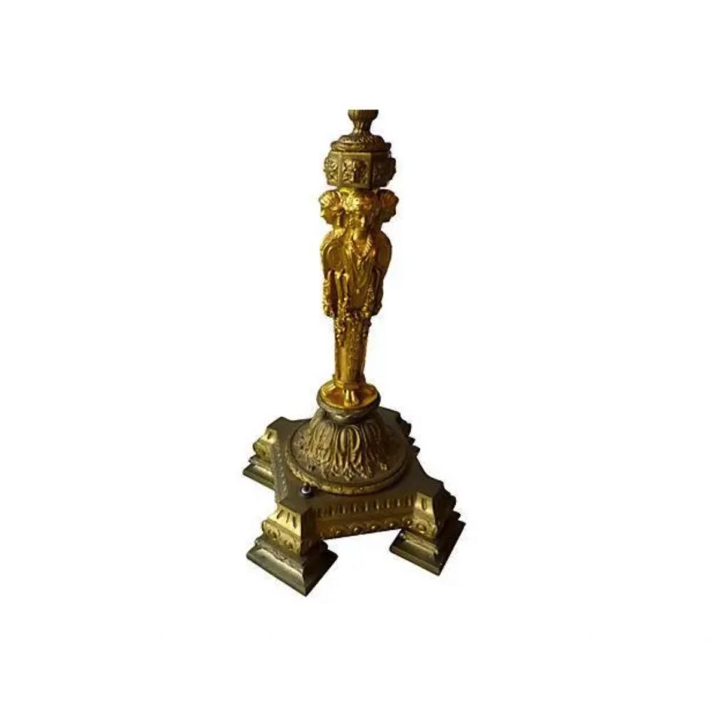 Classic-Style Brass Candelabra Lamp
